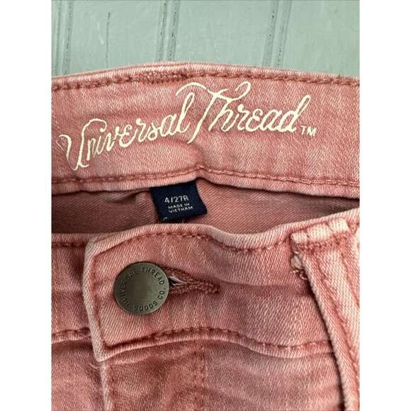 Universal Thread Size 4 27 Womens Jeans Mid Rise Skinny Faded Red Raw Ve… - Picture 4 of 5